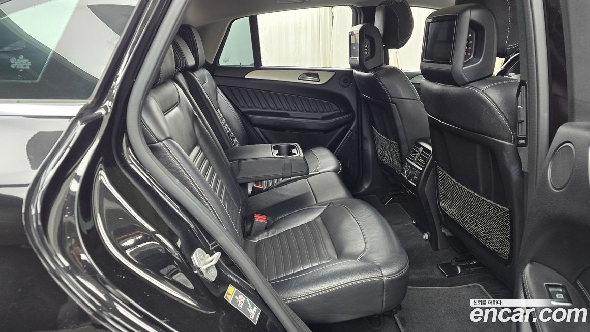 Mercedes-Benz GLE-Class 2017