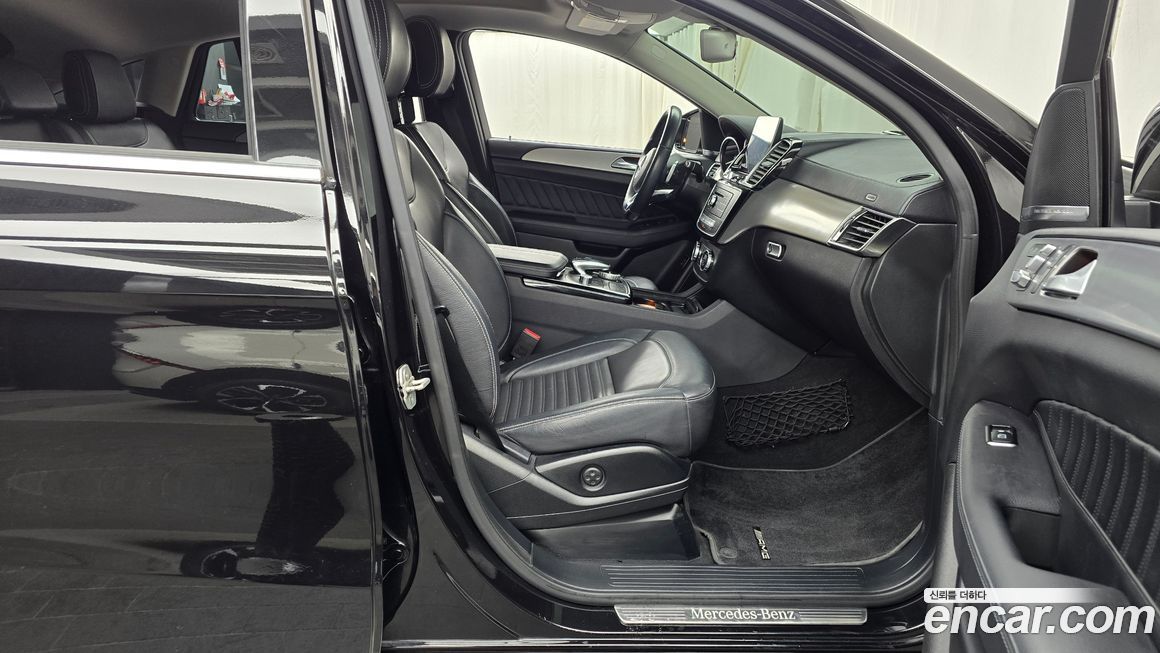 Mercedes-Benz GLE-Class 2017