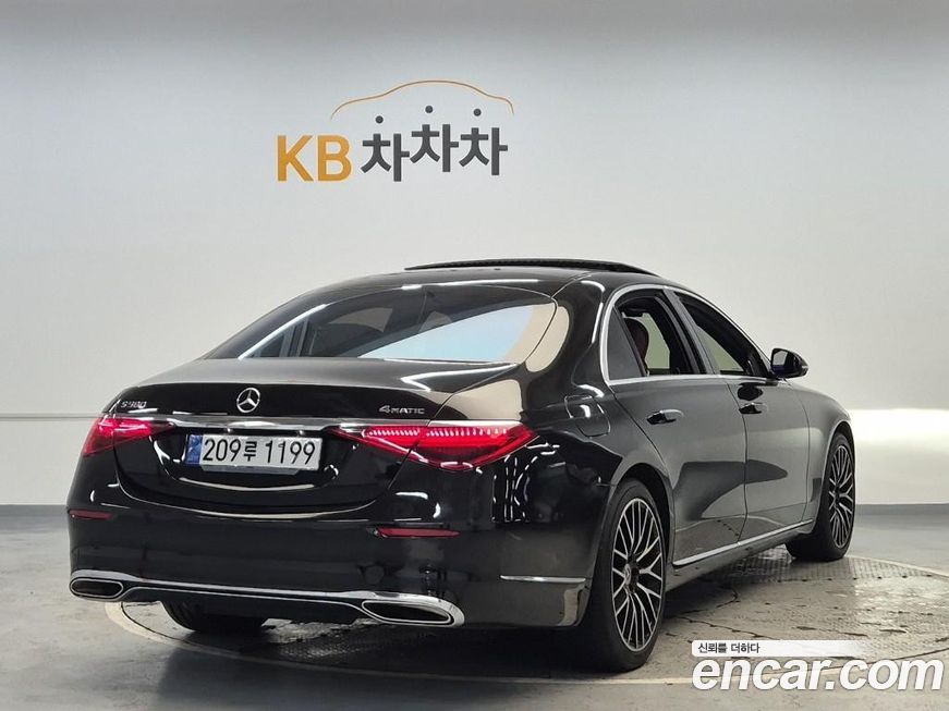 Mercedes-Benz S-Class 2022