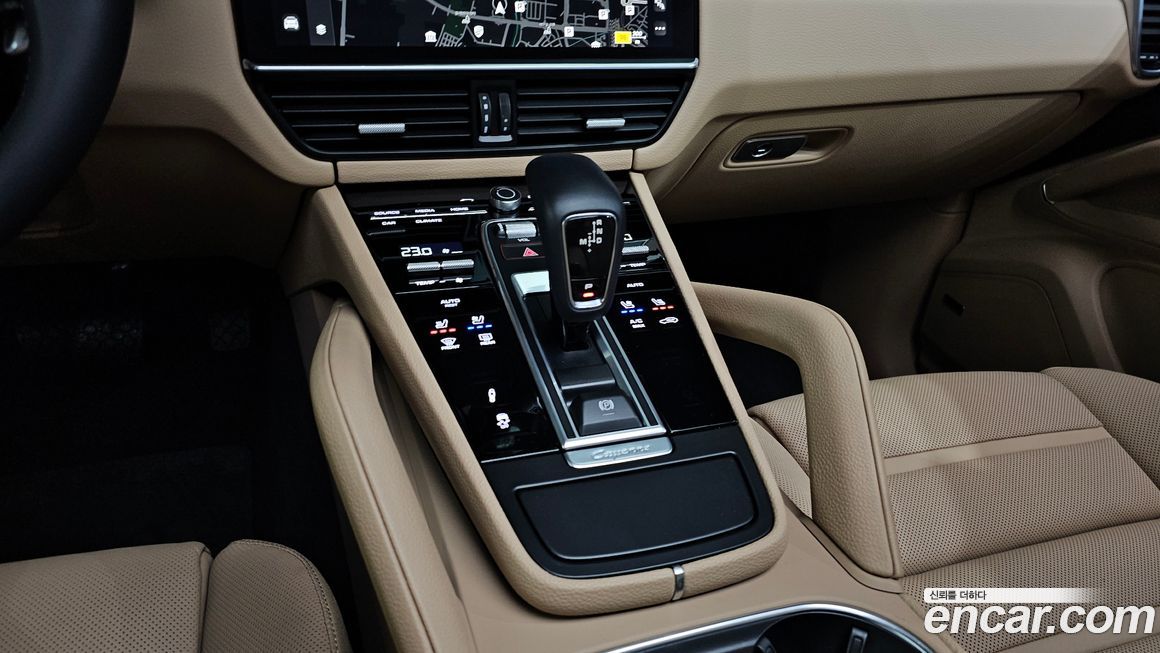 Porsche Cayenne 2023