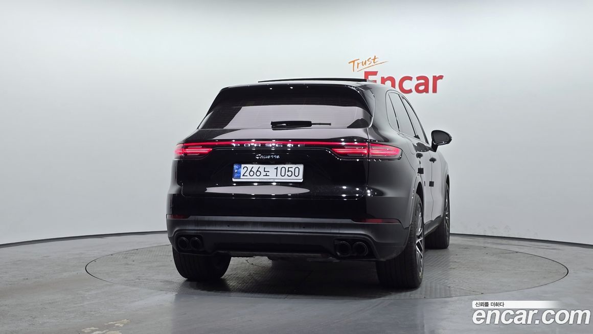 Porsche Cayenne 2023