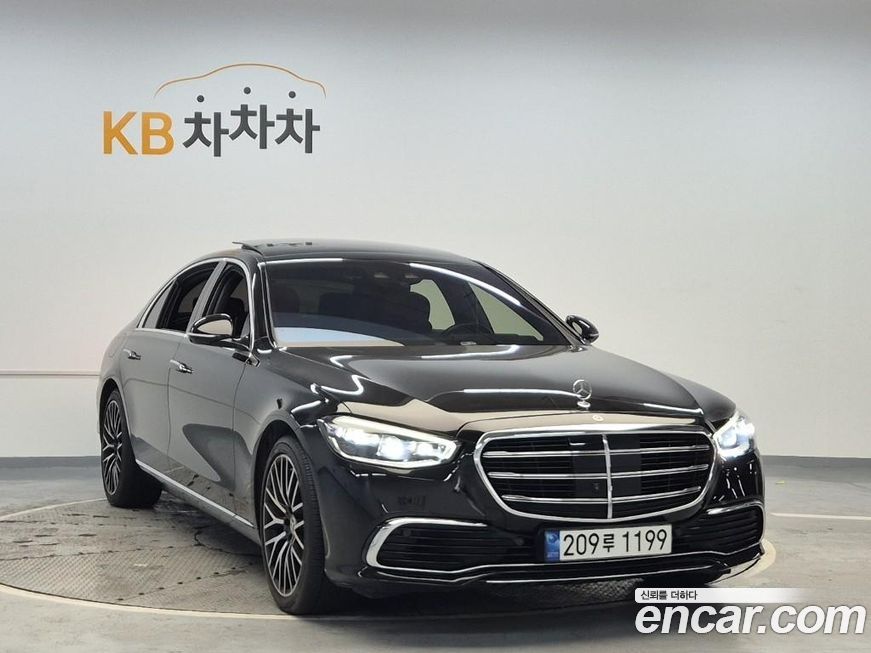 Mercedes-Benz S-Class 2022