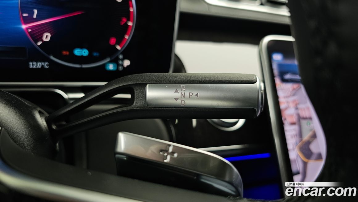 Mercedes-Benz S-Class 2021