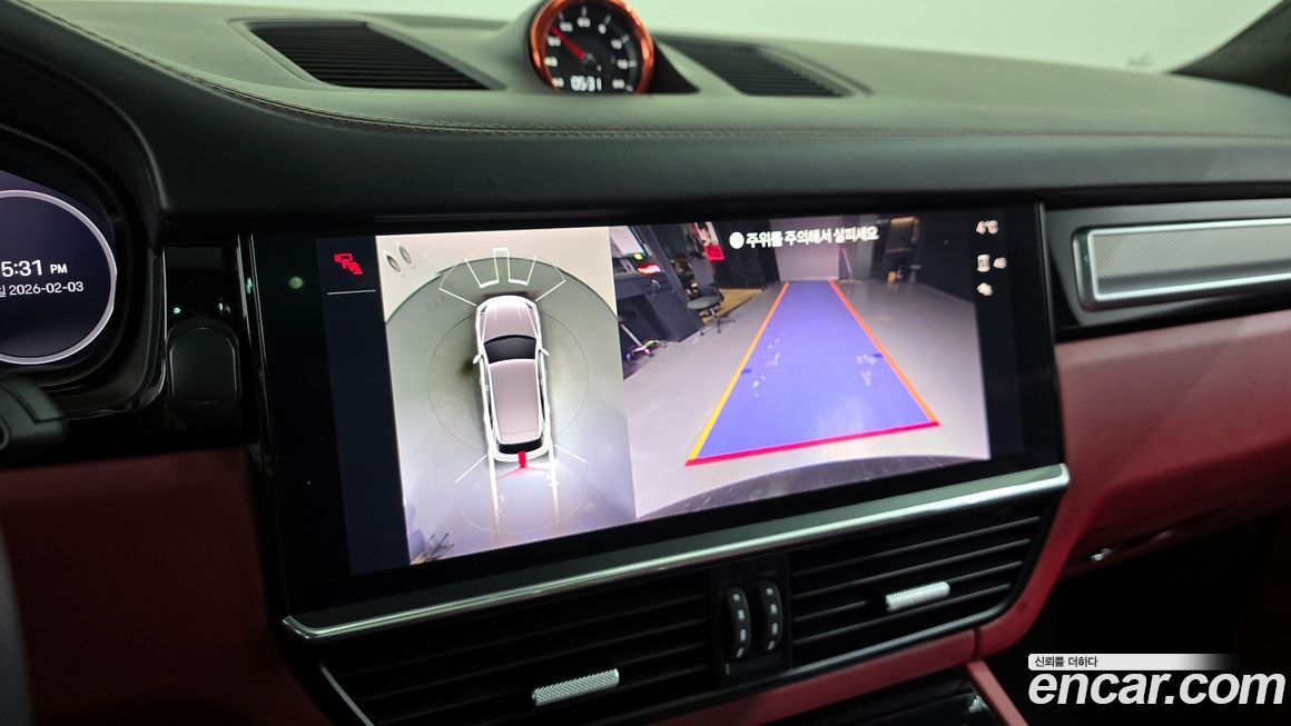 Porsche Cayenne 2023