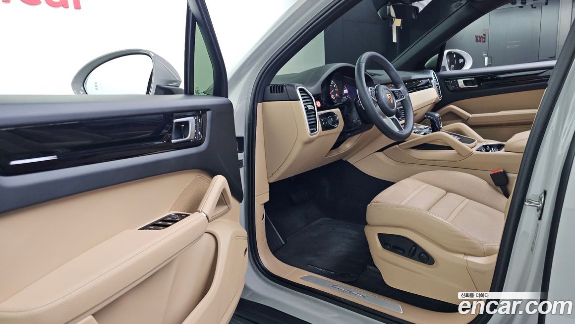 Porsche Cayenne 2023