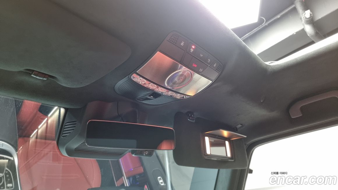 Mercedes-Benz G-Class 2023