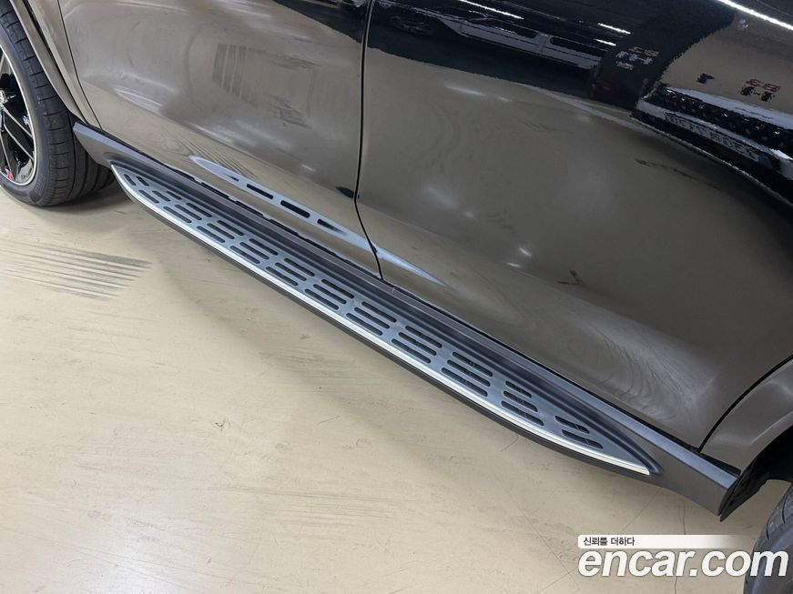 Mercedes-Benz GLE-Class 2026