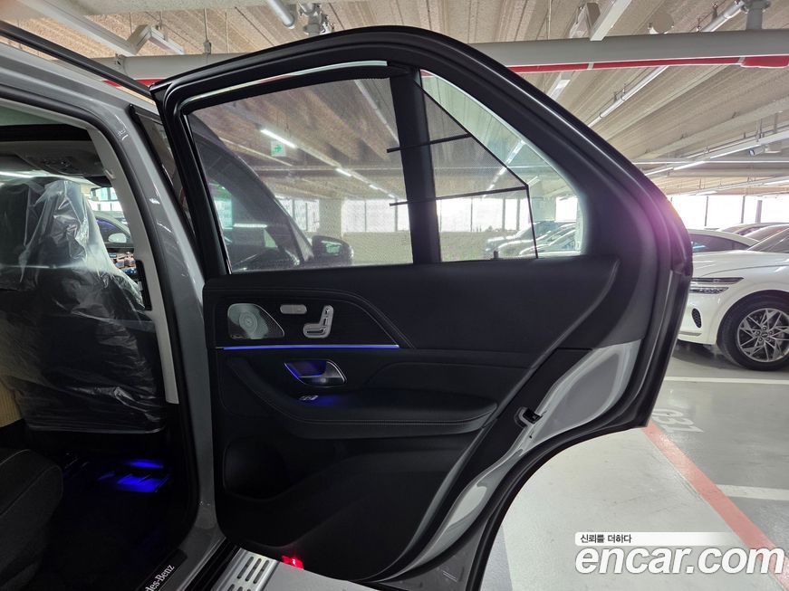 Mercedes-Benz GLE-Class 2026