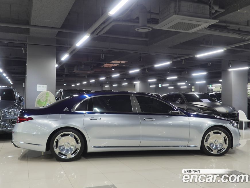 Mercedes-Benz S-Class 2022