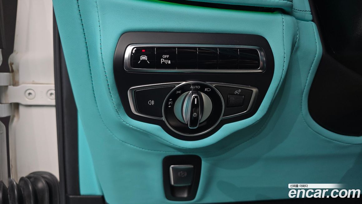 Mercedes-Benz G-Class 2020