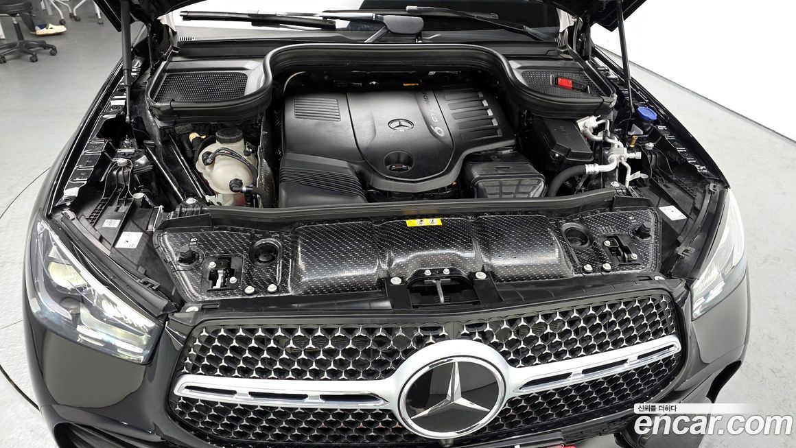 Mercedes-Benz GLE-Class 2025