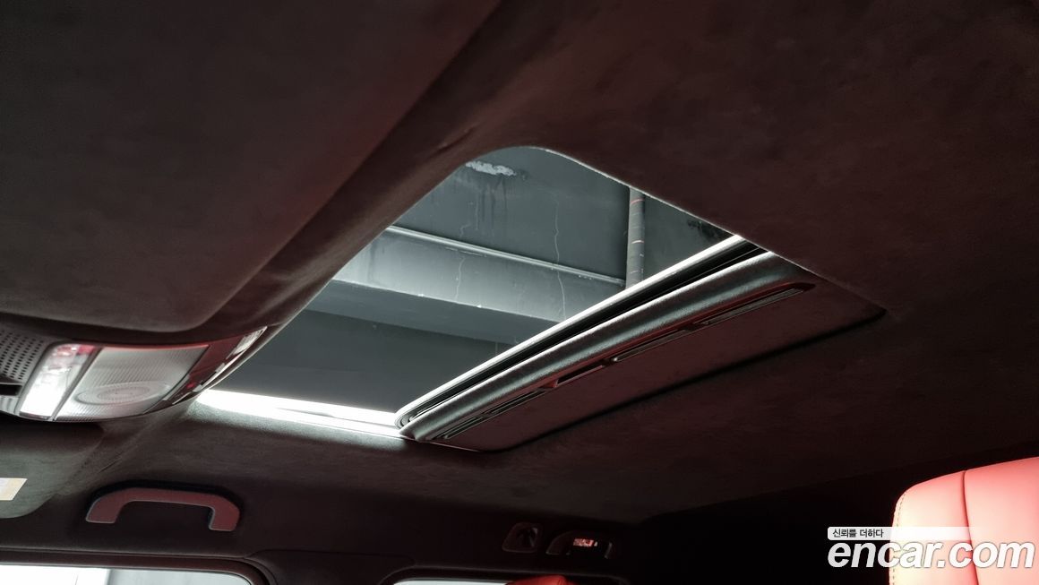 Mercedes-Benz G-Class 2023