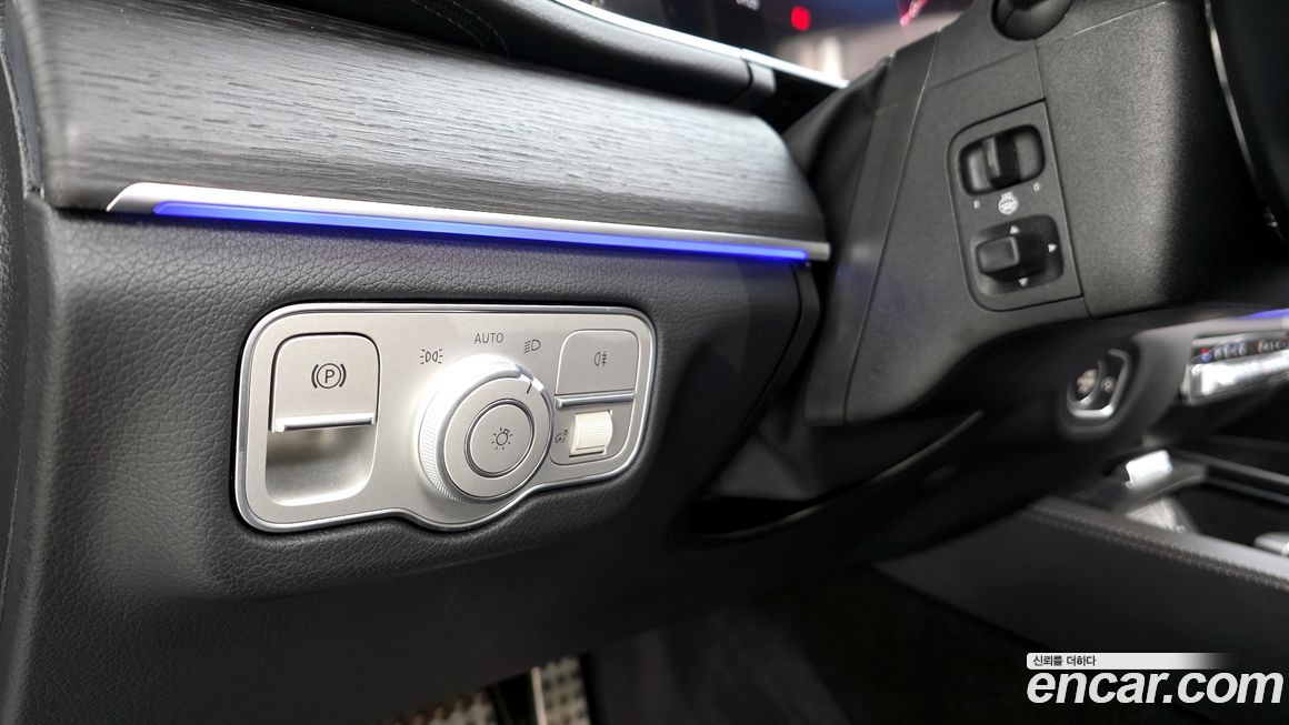 Mercedes-Benz GLE-Class 2025