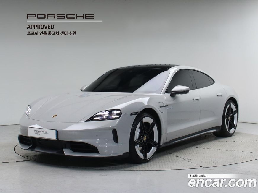Porsche Taycan 2025