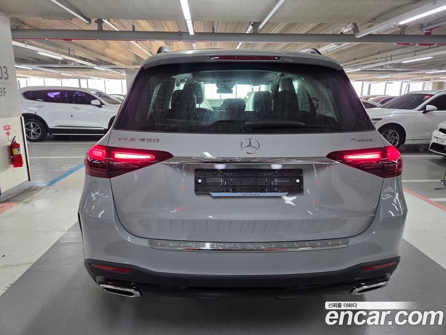 Mercedes-Benz GLE-Class 2026