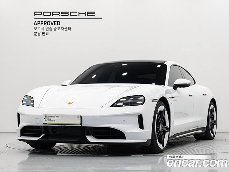 Porsche Taycan 2025