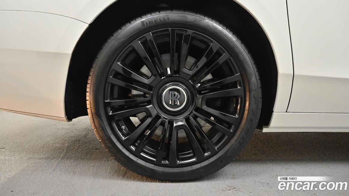 Rolls-Royce Ghost 2021