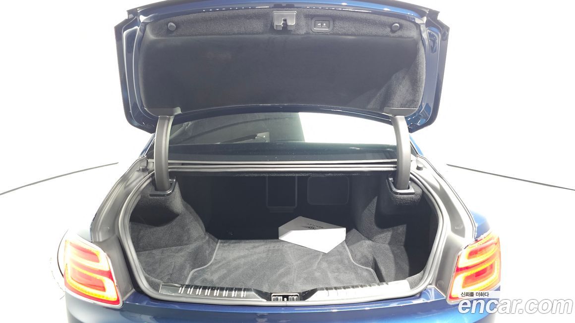 Bentley Flying Spur 2024