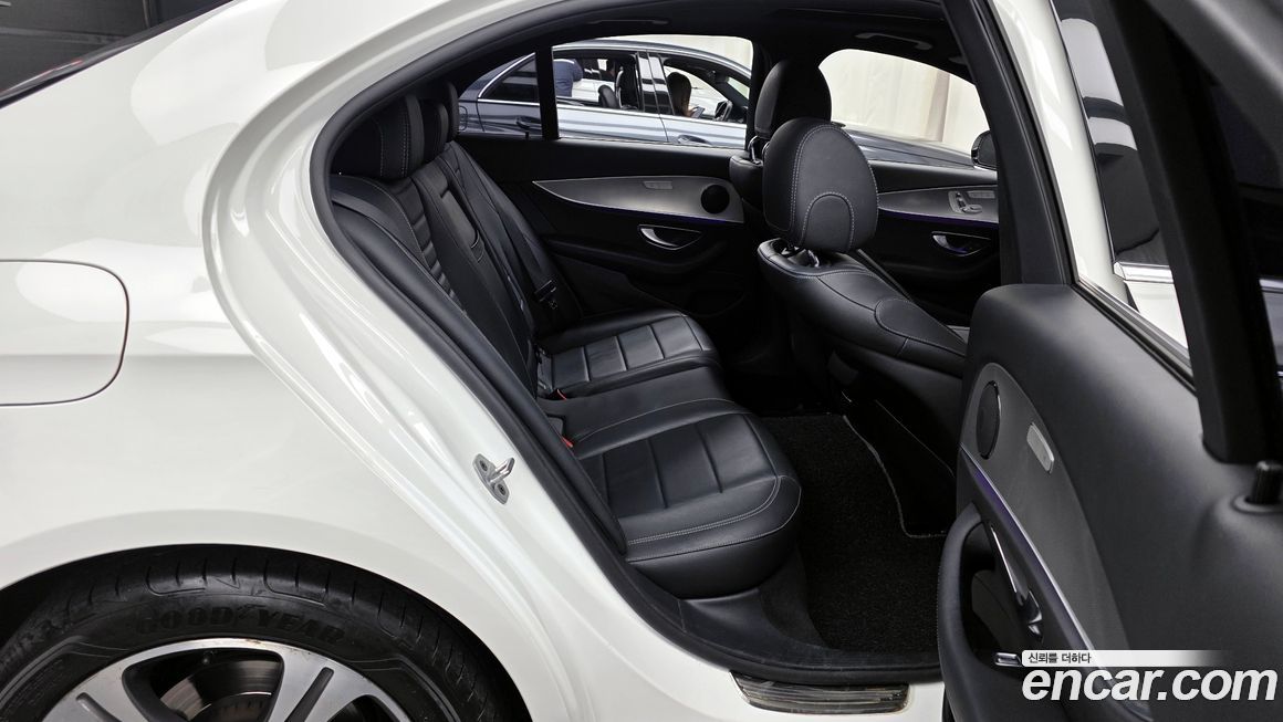 Mercedes-Benz E-Class 2019