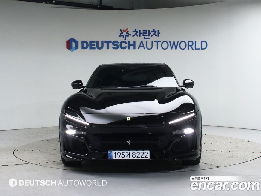 Ferrari Purosangue 2025