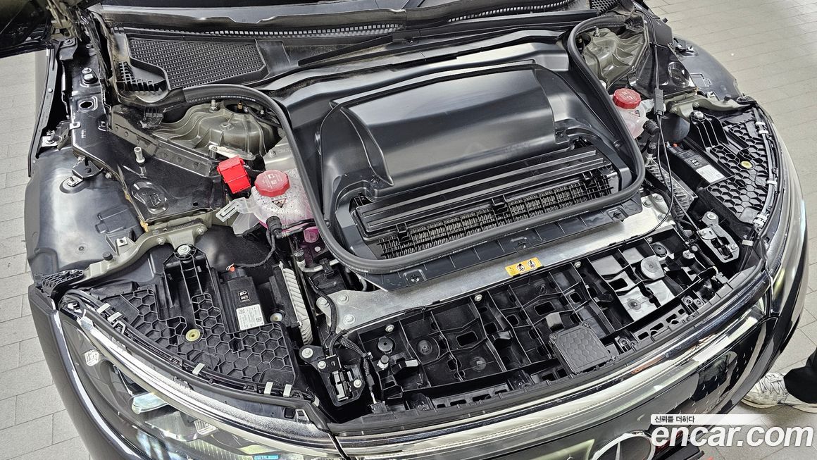 Mercedes-Benz EQS 2023