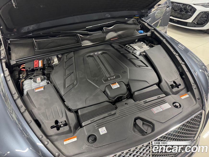 Bentley Bentayga 2021