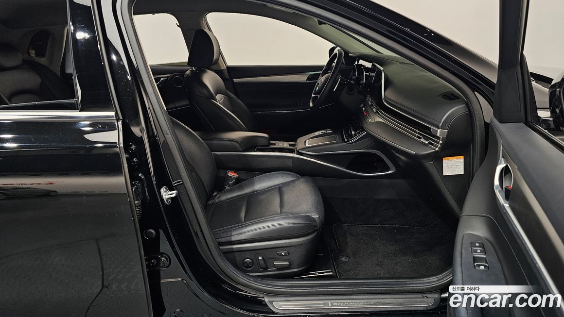 Hyundai Grandeur 2020