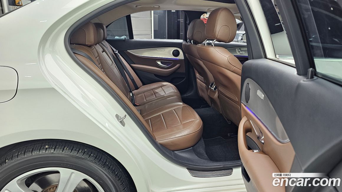 Mercedes-Benz E-Class 2017