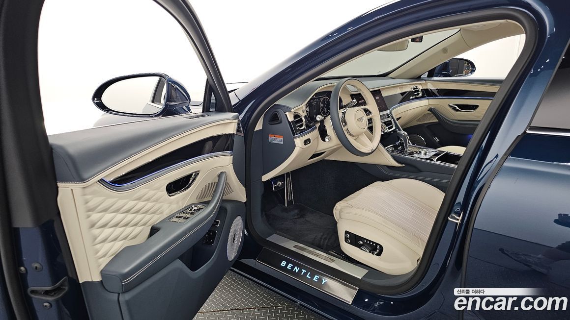 Bentley Flying Spur 2024