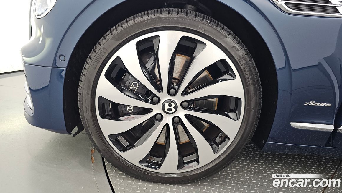 Bentley Flying Spur 2024