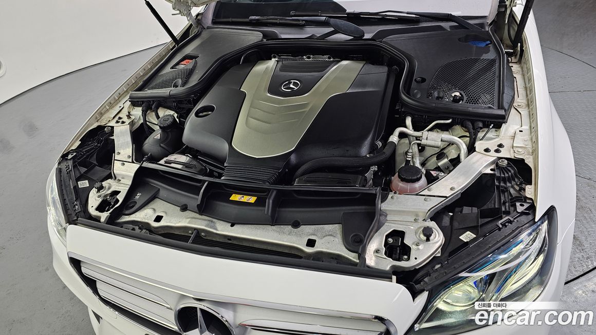 Mercedes-Benz E-Class 2017