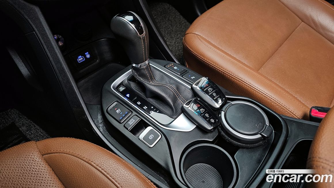 Hyundai Santafe 2016