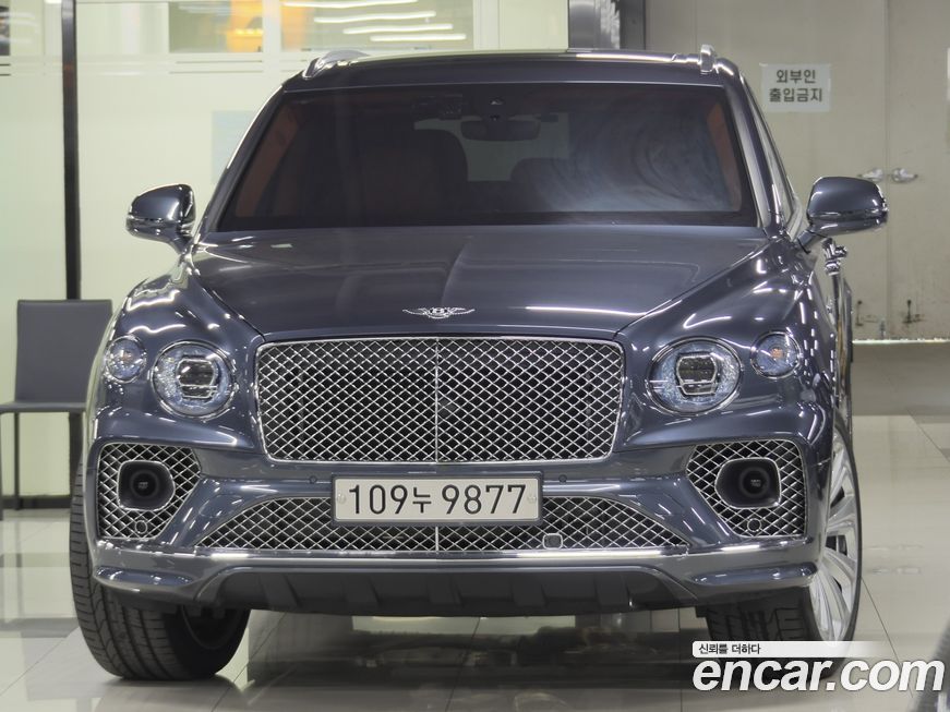 Bentley Bentayga 2021