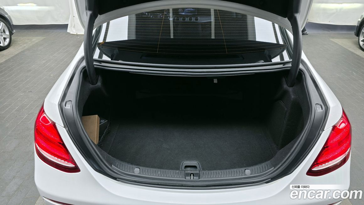 Mercedes-Benz E-Class 2019