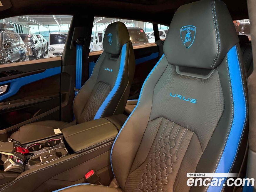 Lamborghini Urus 2024