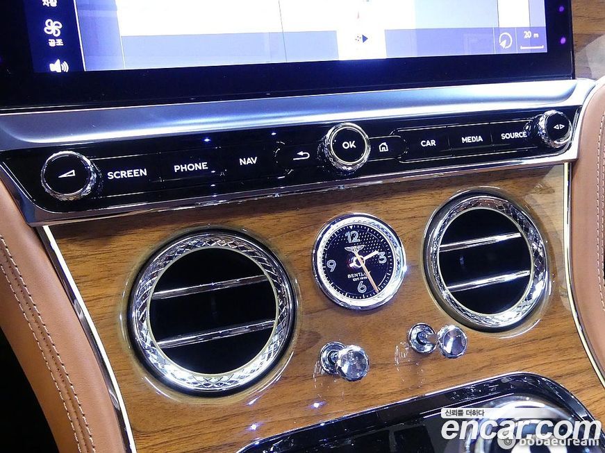 Bentley Continental 2022