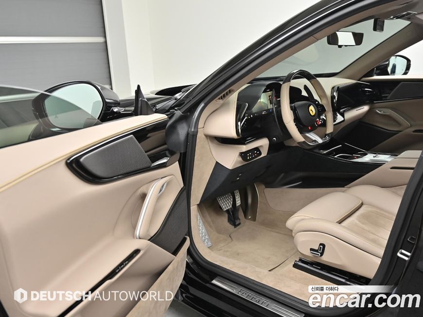 Ferrari Purosangue 2025