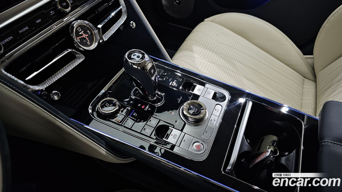 Bentley Flying Spur 2024