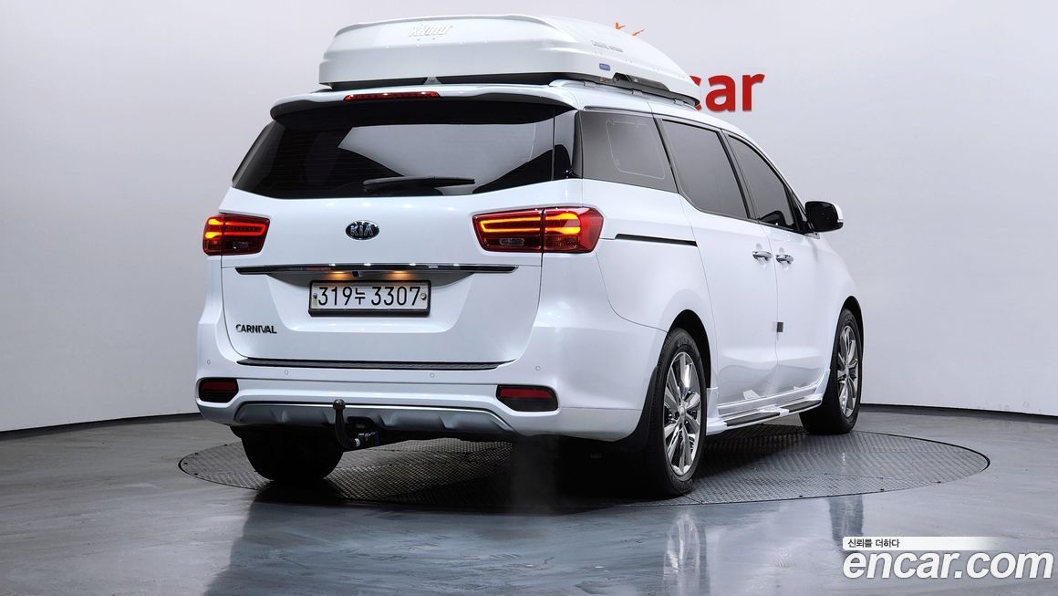Kia Canival 2020
