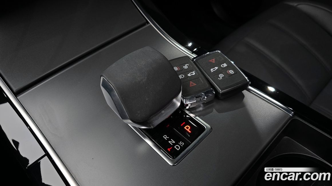 Land Rover Range Rover Evoque 2024