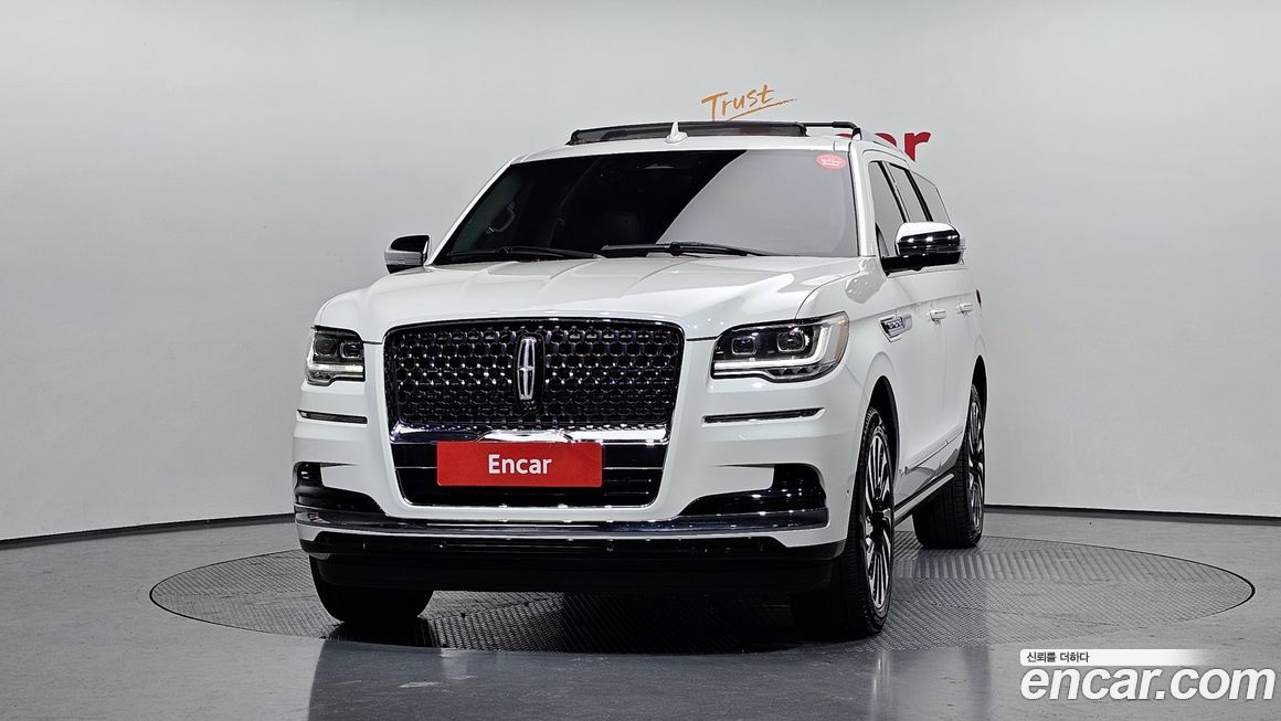 Lincoln Navigator 2023