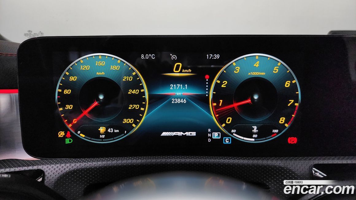 Mercedes-Benz CLA-Class 2021