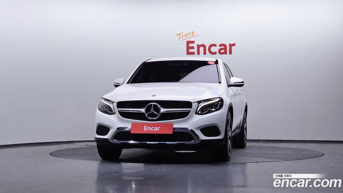 Mercedes-Benz GLC-Class 2019