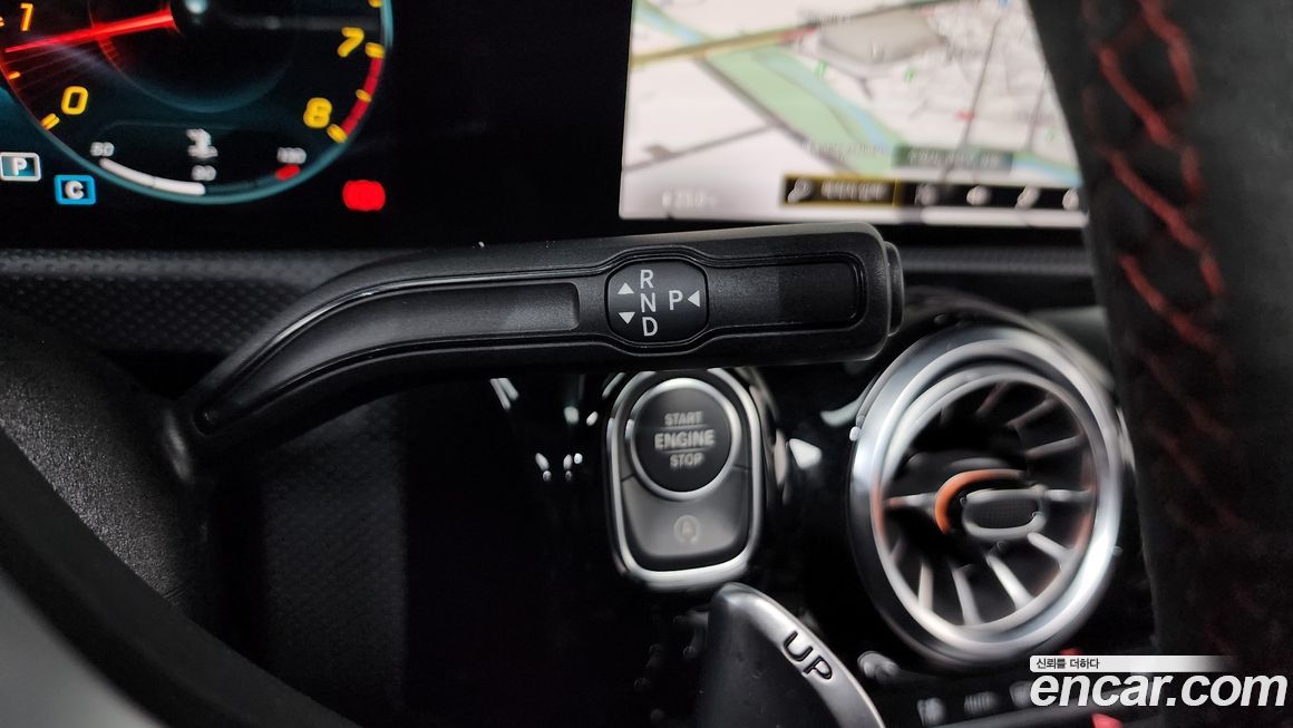 Mercedes-Benz CLA-Class 2021