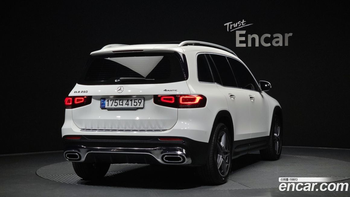 Mercedes-Benz GLB-Class 2020