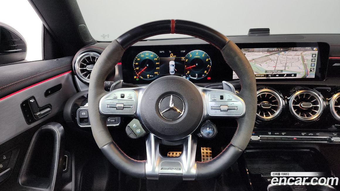 Mercedes-Benz CLA-Class 2021