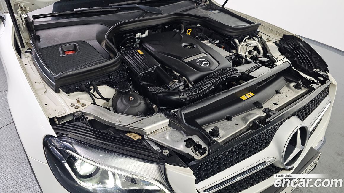 Mercedes-Benz GLC-Class 2019