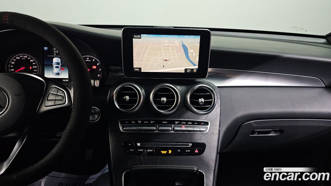 Mercedes-Benz GLC-Class 2019