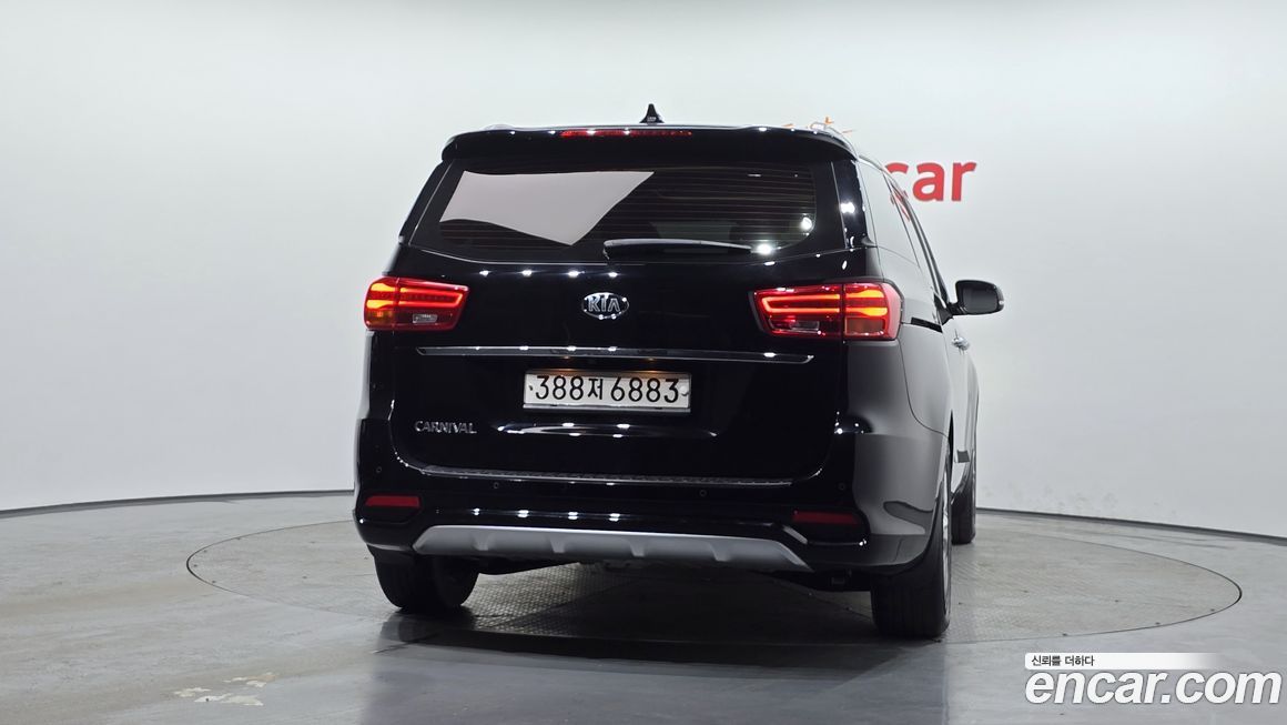 Kia Canival 2019