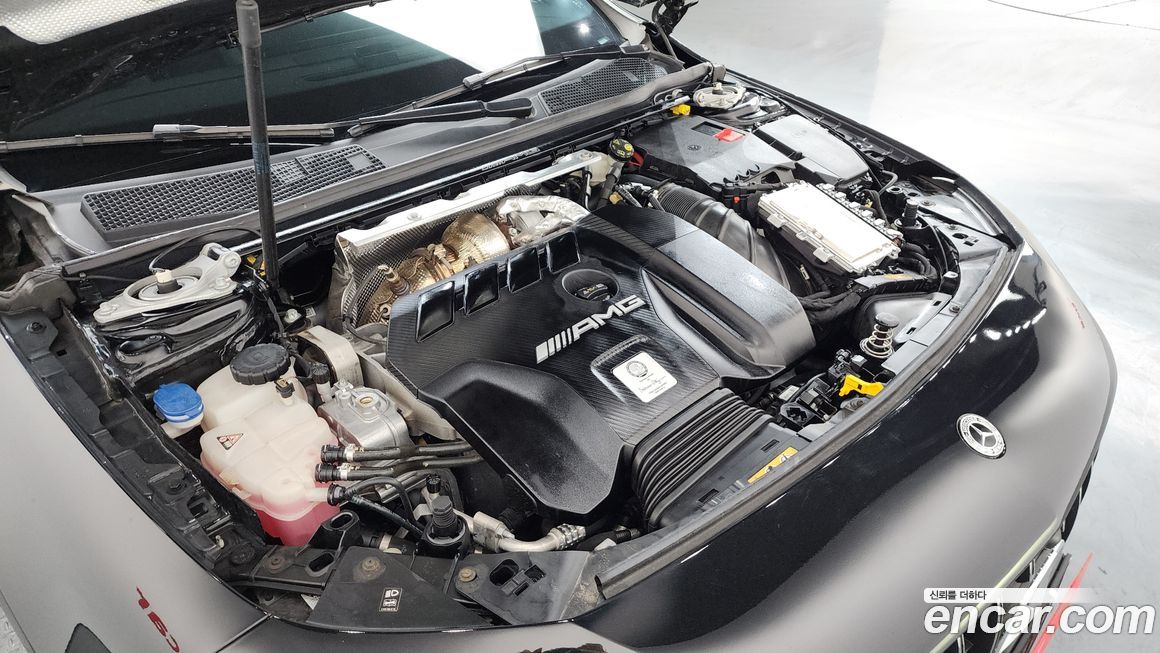 Mercedes-Benz CLA-Class 2021